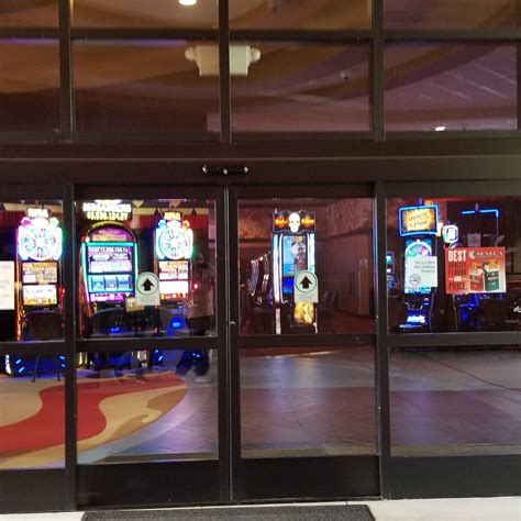 redwood casino review